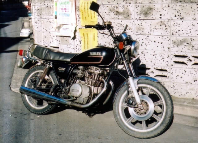 YAMAHA xs250 社外品シート 4A8