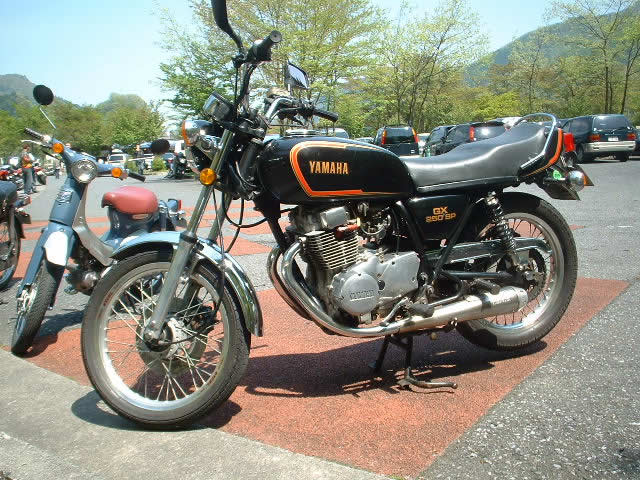 YAMAHA xs250 社外品シート 4A8